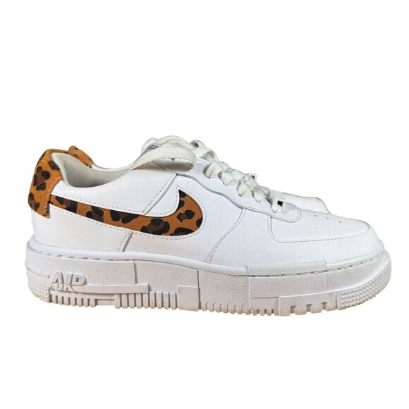 Nike Air Force 1 Low Pixel SE Women's Size 7.5 in White Leopard Print - Picture 1 of 10